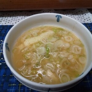 白ネギ＊空芯菜のお味噌汁